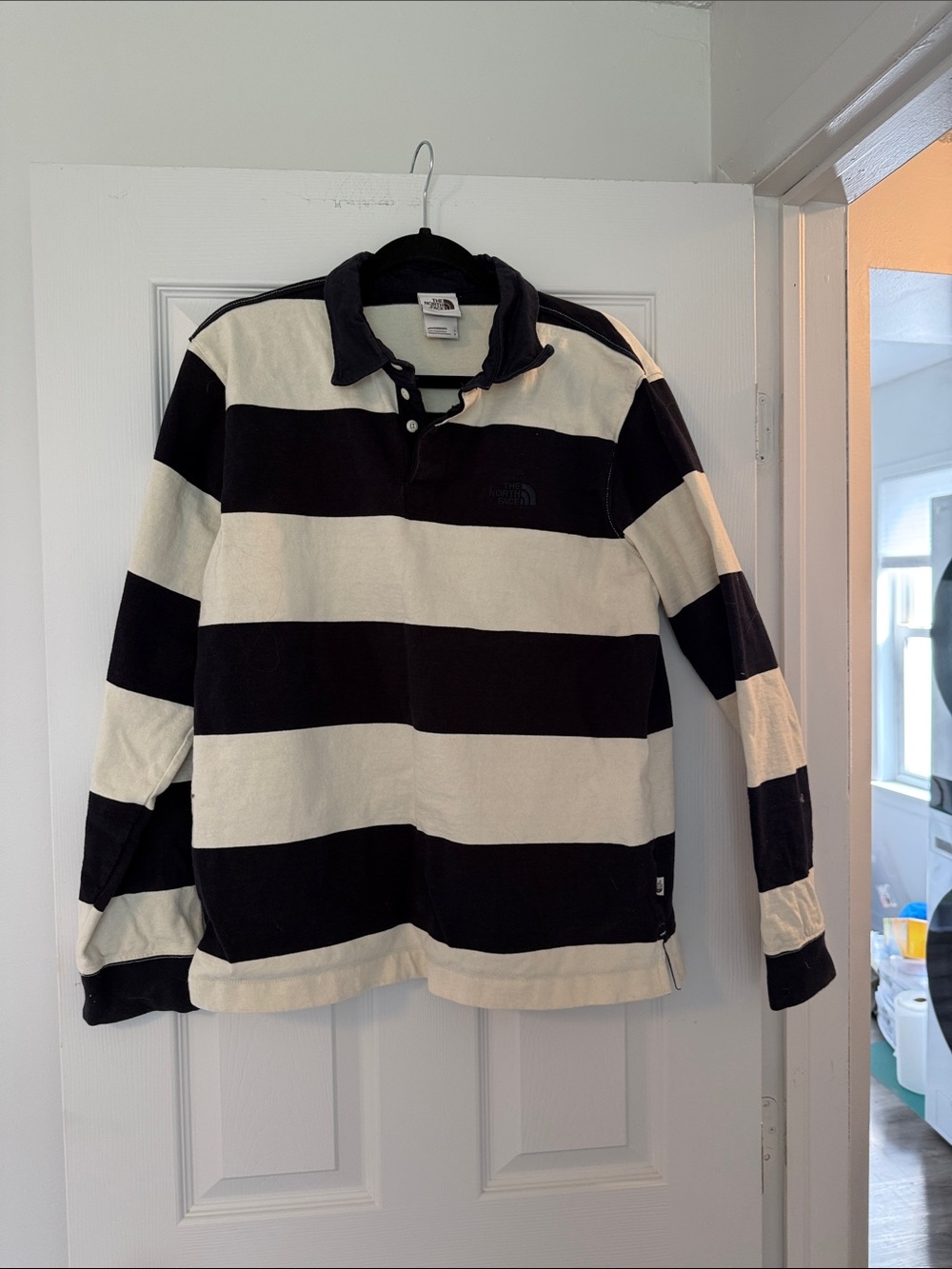 The North Face Men's dark Navy and Cream Rugby Stripe Pullover